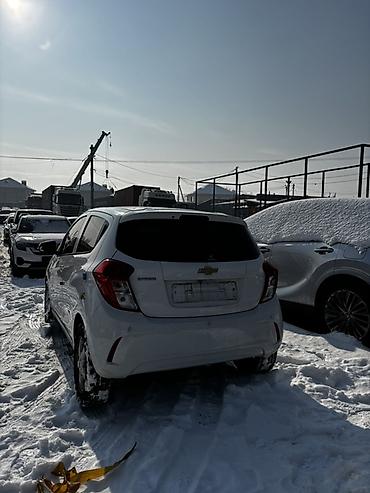 Chevrolet: Chevrolet Spark: 2020 г., 1 л, Вариатор, Бензин, Хэтчбэк — 6