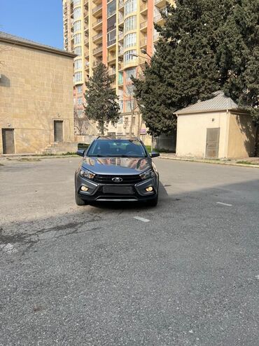 VAZ (LADA): VAZ (LADA) Vesta: 1.6 l | 2020 il 47000 km Universal — 8