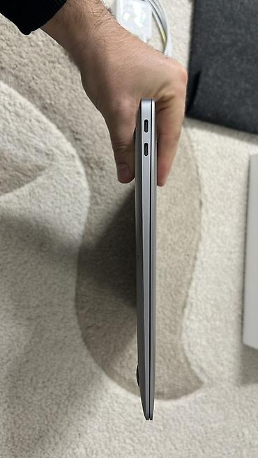 ipod classic 7: Apple MacBook Air M1 13" 256GB İdeal vəziyyətdədir Batateya vəziyyəti — 3
