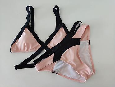 moje tri: Kupaci kostim🌞🔥🌊👙
Nosen par puta.Dobro ocuvan — 3