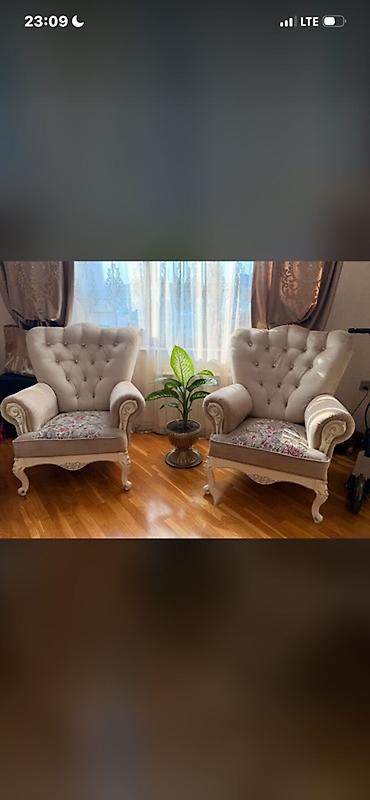 dəhlizə divan: Klassik üslubda salon dəsti - Tərkib: 1 ədəd 3 nəfərlik divan + 2 — 2