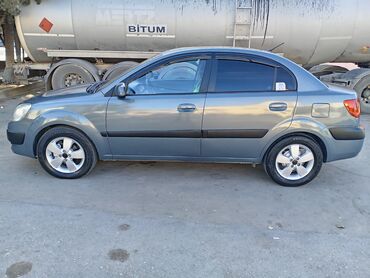 Kia: Masin tam idal maşındır qəzası olmayıb yaq azalmir tekerleri təzədir — 3