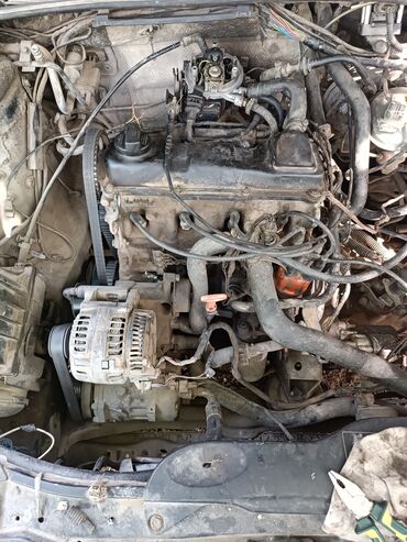 бус сапок алмашам: Бензиновый мотор Volkswagen 1995 г., 1.8 л, Б/у, Оригинал, Германия