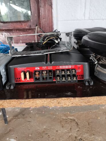 Maqnitofonlar: Maqnitol, Pioneer, AUX — 1