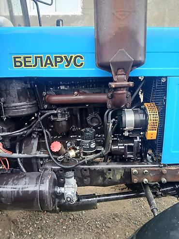 Трактор «Беларус» (МТЗ), колесный, с закрытой кабиной. Характеристики
