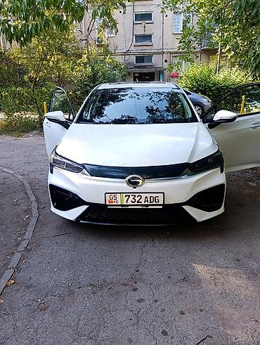 электромобиль кг: Электромобиль седан GAC Aion S (белый) - Кузов: 4‑дверный седан с — 2