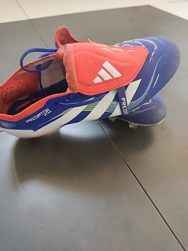 sg: Футбольные бутсы adidas Predator (SG, мягкое/сырое поле) Торг есть - — 1