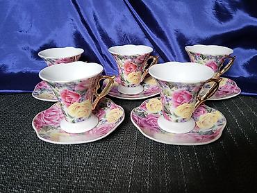 Kuhinjski setovi: Soljice nove,vintaz za kafu. Porcelanske soljice za kafu. Komada 5 u — 6