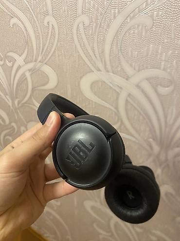 micro qulaq: JBL on-ear/over-ear simsiz qulaqcıq Arginal qulaqciq az iwlenib — 1