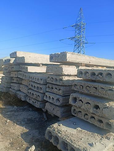 divar panel: Beton pliteler usten cixma saz veziyetde — 3
