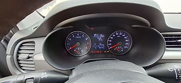 e39 rul: Kia Rio X-Line (X-Line hatchback/krossover) - Rəng: Boz (metallik) — 7