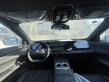 jeely coolray: Changan : 2026 г., 1.5 л, Автомат, Бензин, Кроссовер — 3