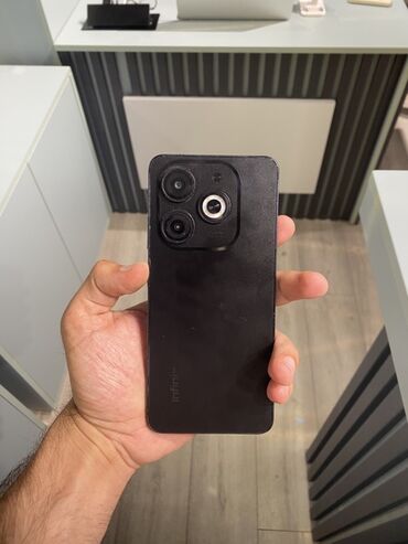 damasni telefon: Infinix Smart 8, 128 GB, rəng - Qara, Face ID