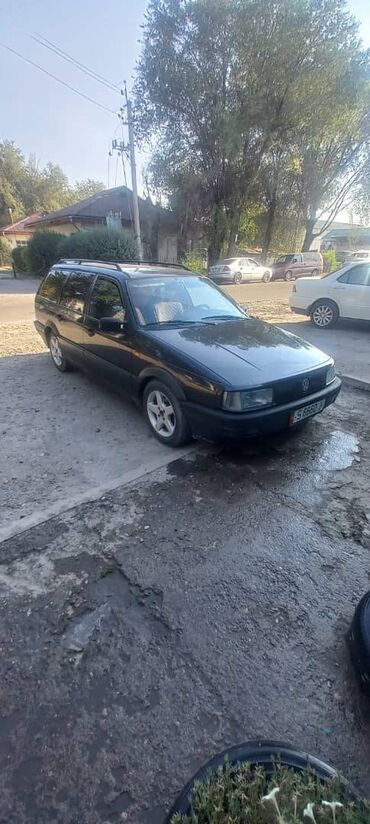 предлогайте варианты: Volkswagen Passat Variant: 1993 г., 1.8 л, Механика, Бензин