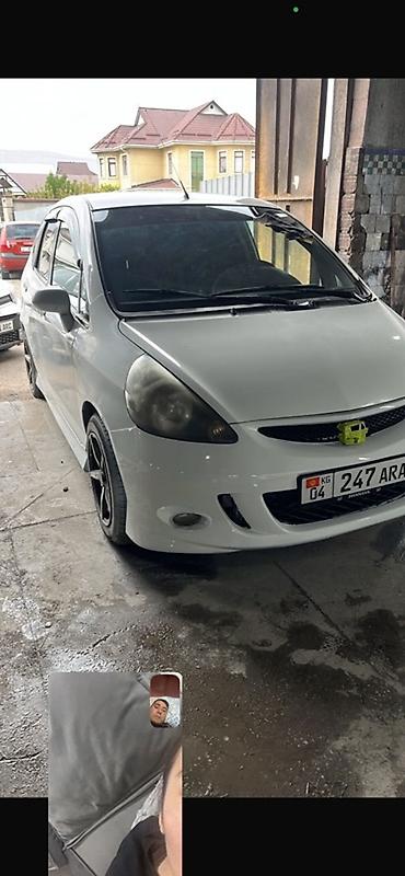 Honda Jazz: 2003 г., 1.3 л, Автомат, Бензин, Хэтчбэк
