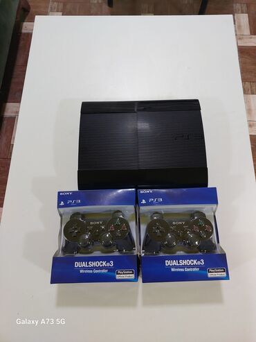 kiraye playstation 3: Play station 3 super slim ideal veziyyetdedir 2 təzə pultla bütün