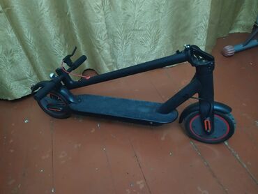 hoverboard qiymeti: Б/у Гироскутер 8", 251 - 350 Вт, > 35 км/ч, Платная доставка