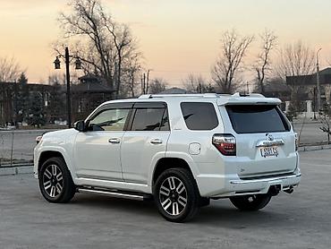 Toyota: Toyota 4Runner: 2020 г., 4 л, Автомат, Бензин, Внедорожник — 3