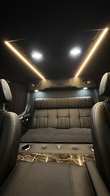 Легкий грузовой транспорт: Легкий грузовик, Mercedes-Benz, Стандарт — 12