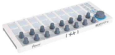Kontrollerlər: №: 15040 Məhsulun adı: MIDI-kontroller Arturia BeatStep Brend: Arturia — 2
