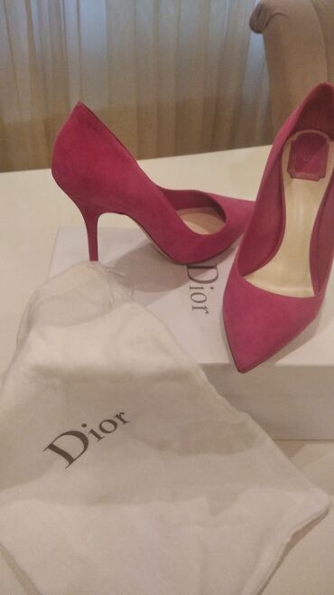 çəhrayı ayaqqabılar: Tuflilər, Dior, Ölçü: 40.5, rəng - Çəhrayı, Yeni
