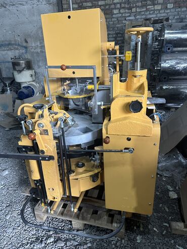 Другое оборудование для производства: Масло фасовка на 180-200-250гр абсолютно новый станок — 2