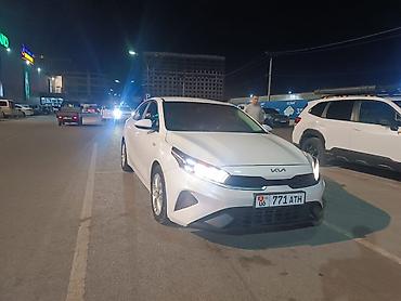 k5 гибрит: Kia K3: 2022 г., 1.6 л, Автомат, Бензин, Седан — 2