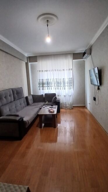 Uzunmüddətli kirayə mənzillər: Ev Xırdalanda Kristal Abşeron 1 də yerləşir Ev 2 otaq di ev super -da lalafo.az — 23 Uzunmüddətli kirayə mənzillər: Ev Xırdalanda Kristal Abşeron 1 də yerləşir Ev 2 otaq di ev super — 23