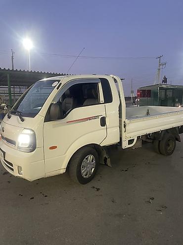 кибер трак: Kia BONGO: 2022 г., 2.5 л, Автомат, Дизель, Фургон — 5