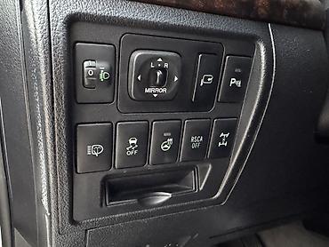 Toyota: Toyota Land Cruiser: 2012 г., 5.7 л, Типтроник, Бензин, Внедорожник — 12