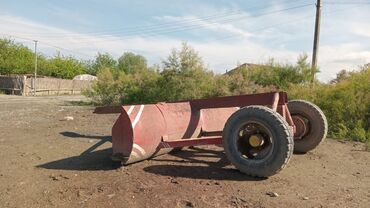 yer şumlayan traktor: Yer hamarlayan