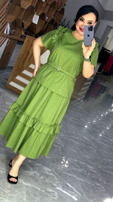 панбархат платья: Вечернее платье, Длинная модель, 4XL (EU 48), 7XL (EU 54)
