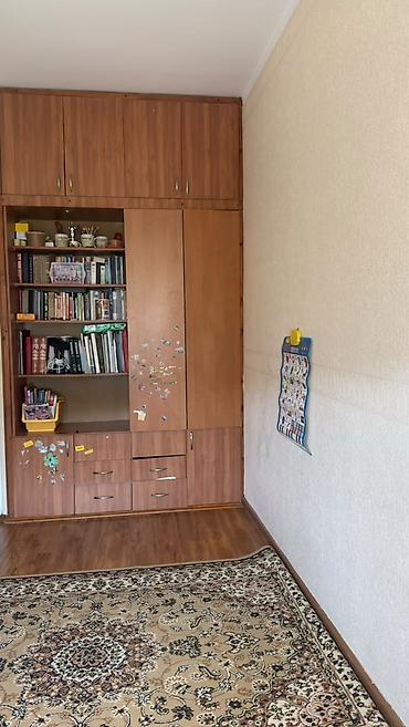 3 кв асанбай: 3 комнаты, 62 м², Асанбай мкр 105 серия, 4 этаж — 10