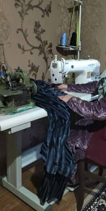 Бытовая техника: Швейная машина Juki, Вышивальная, Автомат