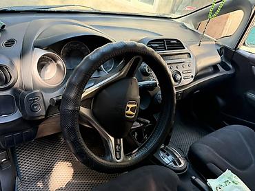 fit rs: Honda Fit: 2009 г., Автомат, Бензин, Хэтчбэк — 6