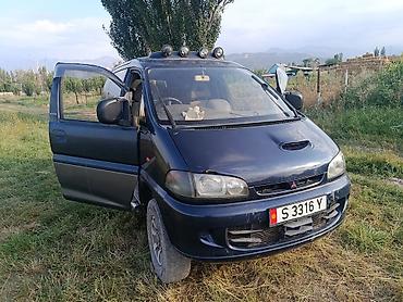 Mitsubishi Space Gear: 1995 г., 2.8 л, Дизель, Минивэн — 3
