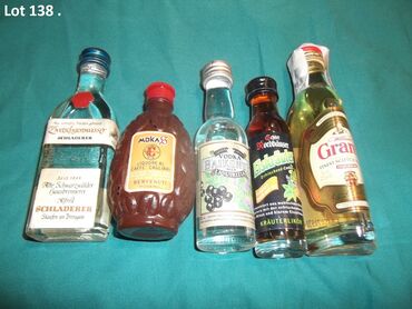 Ostali predmeti za umetnost i kolekcionarstvo: Reklamne flašice mini bottles unučići čokanji fraklići 5. Kao sa slika — 18