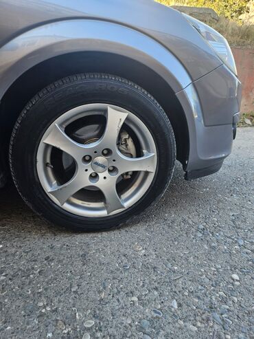 Opel: Opel Astra H – universal kuzov - Kuzov: universal (station wagon) — 4