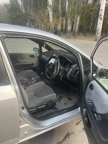 fit shuttle: Honda Fit: 2003 г., 1.5 л, Вариатор, Бензин, Хэтчбэк — 6