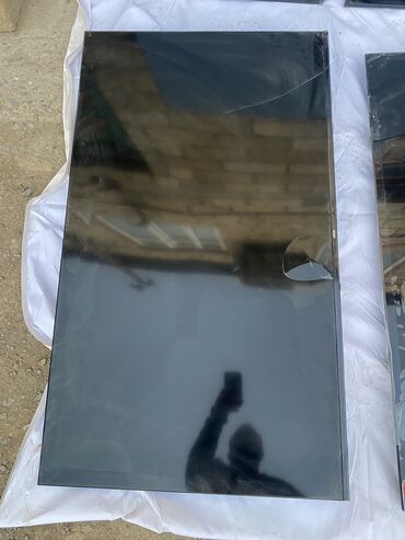 Televizorlar: Ekranları xarab müxtəlif ölçülərdə televizorlar satılır.Tədbirlərdə — 12