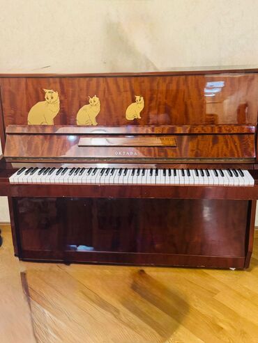 Divan və kreslo dəstləri: Piano, Rəqəmsal