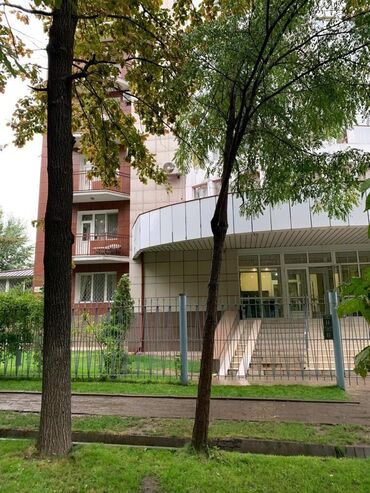 Долгосрочная аренда квартир: 3 комнаты, Собственник