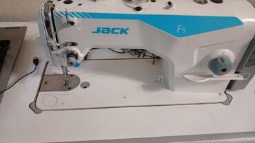 нитки швейные: Швейная машина Jack, Электромеханическая, Полуавтомат