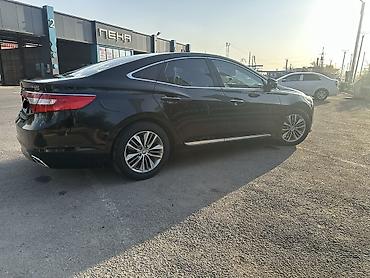 gra: Hyundai Grandeur: 2016 г., 2.2 л, Типтроник, Дизель, Седан — 1