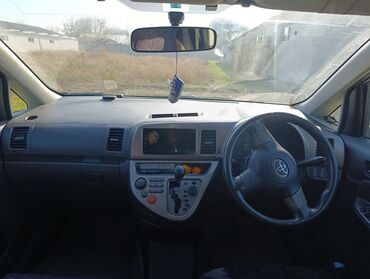 Toyota: Toyota WISH: 2003 г., Автомат, Бензин, Минивэн at lalafo.kg — 2 Toyota: Toyota WISH: 2003 г., Автомат, Бензин, Минивэн — 2