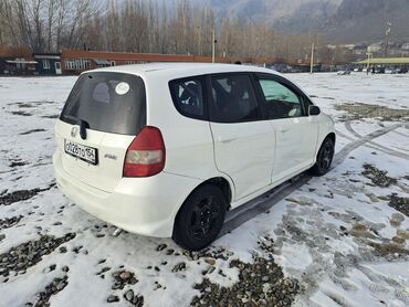 Honda: Honda Fit: 2002 г., 1.3 л, Вариатор, Бензин, Хэтчбэк