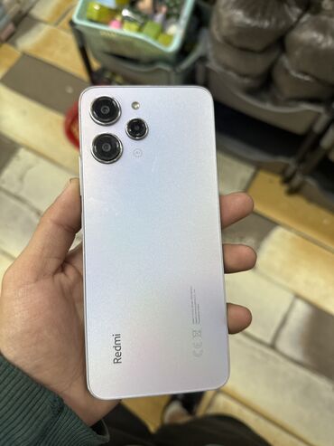 xiaomi телефон: Xiaomi, Redmi 12, Б/у, 256 ГБ, цвет - Белый, 1 SIM, 2 SIM
