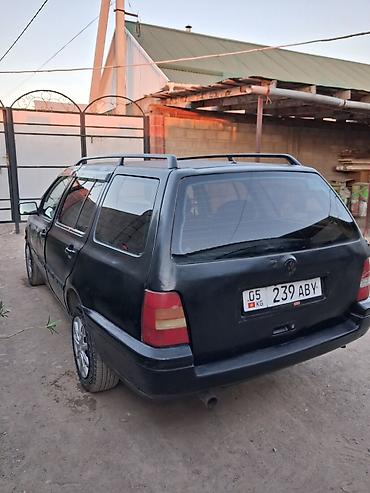 v klass: Volkswagen Golf Variant: 1994 г., 1.8 л, Механика, Бензин, Универсал — 1