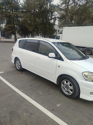 шилем: Toyota Ipsum: 2001 г., 2.4 л, Автомат, Газ-бензин (ГБЖ), Вэн/Минивэн — 3