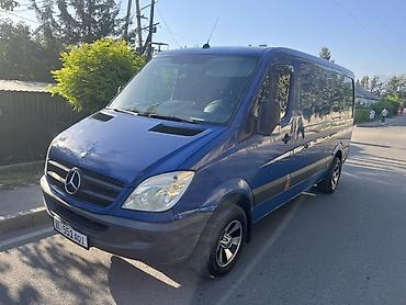 sprinter 2003: Mercedes-Benz Sprinter (короткая база), синий. 2.2 объем 646 мотор — 3
